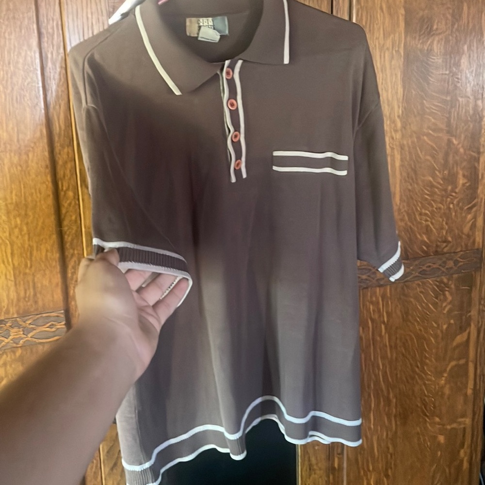 70s brown City streets Polo